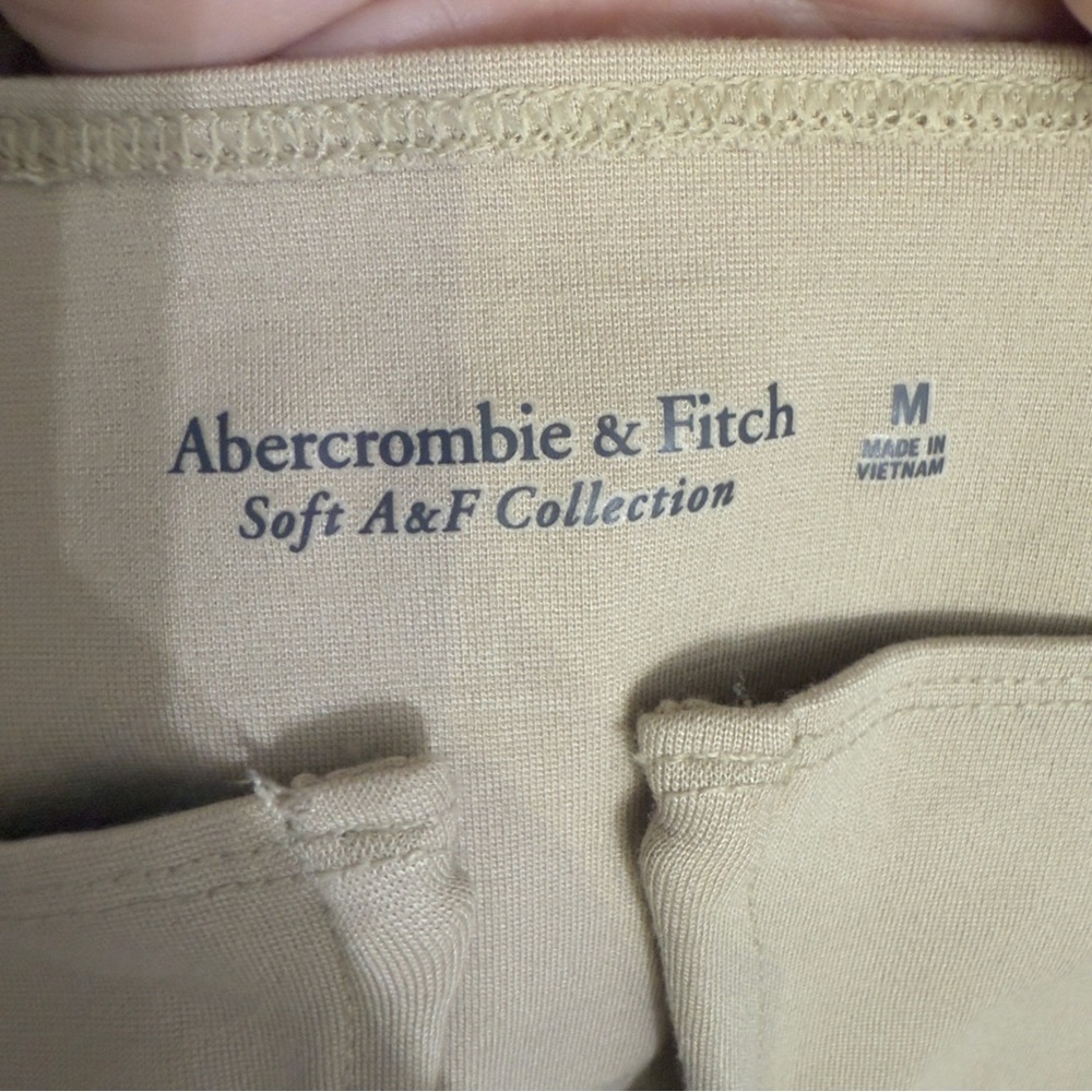 NWT Abercrombie & Fitch nude tank top bodysuit size M - Picture 7 of 8